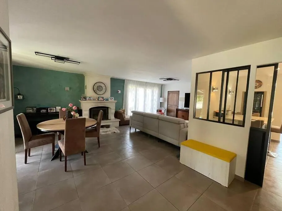 Charming Villa With Pool, Close To City Center Aix-en-Provence